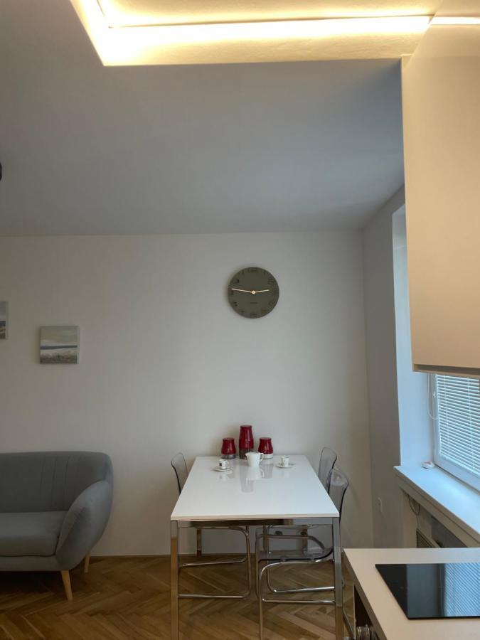 Apartmán V Krátké Kamenicky Senov Extérieur photo
